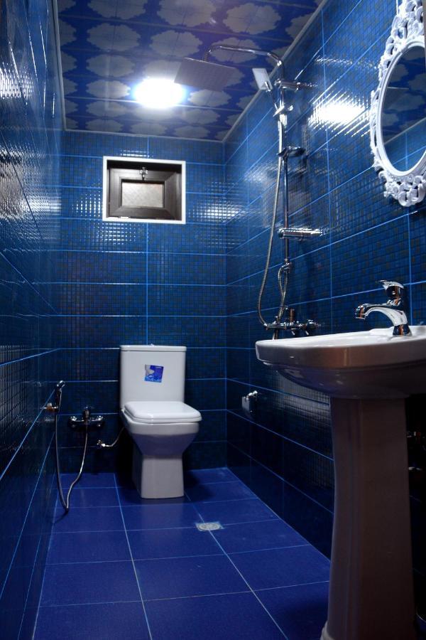 Şǝki Tulpan Hotel מראה חיצוני תמונה